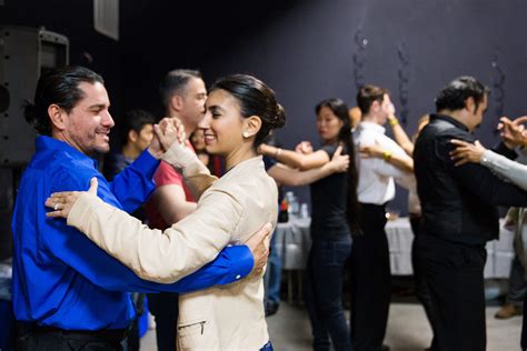Salsa Dance Video Lessons .